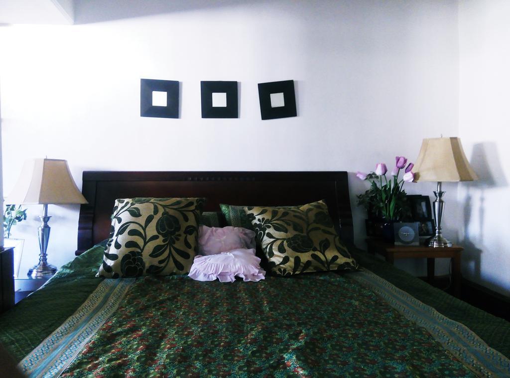 Jeelani Guest House ศรีนาการ์ ภายนอก รูปภาพ