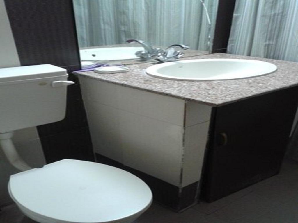 Jeelani Guest House ศรีนาการ์ ห้อง รูปภาพ