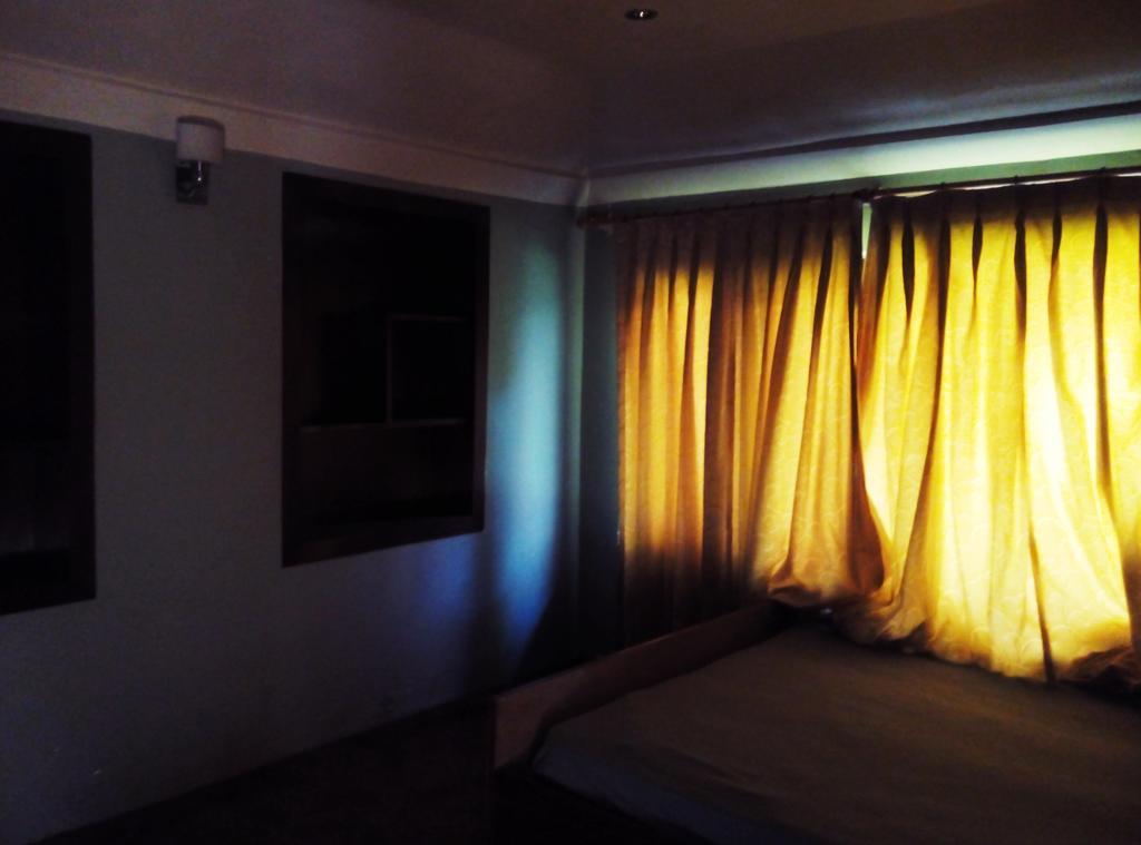 Jeelani Guest House ศรีนาการ์ ภายนอก รูปภาพ